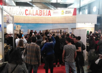 Artigiano in fiera di Milano: in migliaia visitano lo stand Calabria