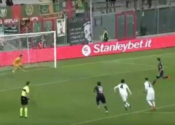 Serie BKT 16esima giornata Crotone – Venezia giusto pareggio (1-1) tra due squadre che hanno cercato sempre la vittoria