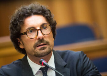 Il Ministro Toninelli torna in Calabria: lunedì 17 si recherà a Crotone