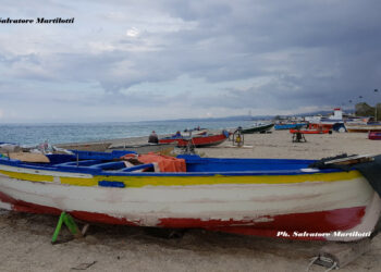 Ambiente: salviamo il nostro mare e i pescatori dalle trivelle e dalle plastiche