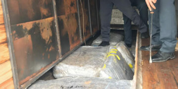 Arrestato dalla Finanza corriere della Droga sulla SS106 con oltre 150 chilogrammi tra marijuana e hashish