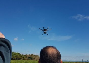 Bonifiche: per i monitoraggi ambientali Arpacal si è dotata di un drone e formato tecnici