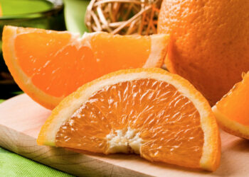 Coldiretti: pesante crisi dell’agrumicoltura. Aceto scrive alla Regione e sollecita urgenti interventi