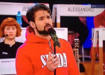 Grande successo di Federico Veltri ad “Amici” di Maria De Filippi, maestro della Scuola Vivaldi di Cirò Marina