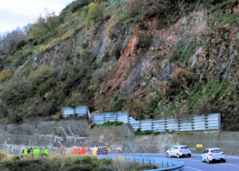 Squadre Anas e Rocciatori a lavoro sulla ss107 “silana crotonese” per gli interventi di messa in sicurezza