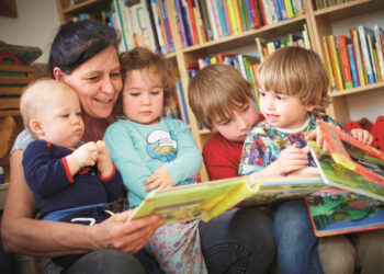 Via libera dalla Regione Calabria alle “Tagesmutter”, le Mamme del giorno