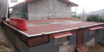 Cotronei: Prosegue i lavori su un fabbricato posto sotto sequestro, deferito dai Carabinieri forestali