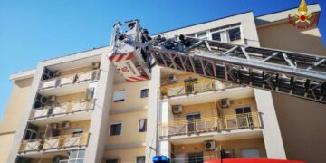 I Vigili del fuoco del Comando di Crotone, ancora oggi, hanno effettuato numerosi interventi nell’intera Provincia di Crotone