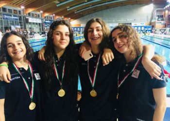 La Kroton Nuoto conquista l’Oro ai Campionati Italiani Indoor Lifesaving di Riccione
