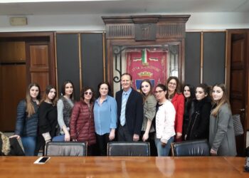 Crotone: l’esperienza di Alternanza Scuola-Lavoro degli alunni dell’Istituto Lucifero presso la Casa Comunale