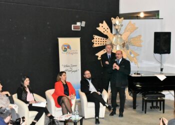 Inaugurata la mostra fotografica “XXV ORA – Immagini contro il femmicidio”