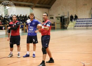 Aria di derby. Ennesima trasferta per la Pallamano Crotone che sabato prossimo farà visita ai cugini dell’Atletico Lamezia