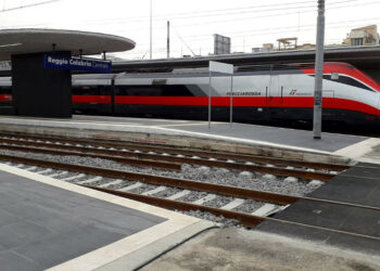 Il Frecciarossa fa tappa a Reggio Calabria: che sia di buon auspicio?
