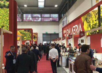 Il Presidente Oliverio promuove la Calabria al Vinitaly