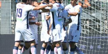 Crotone a gonfie vele verso la salvezza dopo il successo (1-4) contro il Venezia