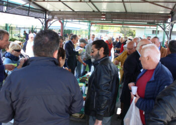 “fave, guanciale, pecorino e vino, ad aprile l’unione fa….il gusto” al Farmer’s Market di Crotone