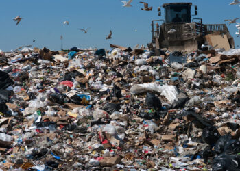 Discarica Scandale: è frutto di una scellerata politica che sbeffeggia un martoriato territorio