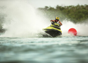 Domenica 16 giugno: Al via la 1^ Gara di Moto d’Acqua “Gp Adotek – Seadevils” a Cirò Marina