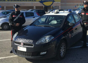 Evade dai domiciliari per comprare il telefonino di ultima generazione, arrestato dai Carabinieri