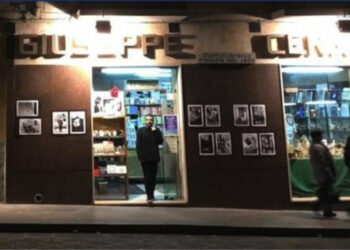 Furto nella notte alla Libreria Cerrelli di Crotone