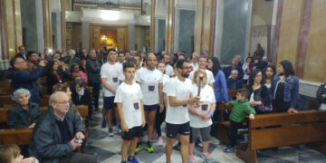 Grande successo per la “Lampadedromia – La Corsa Delle Lampade” a Crotone