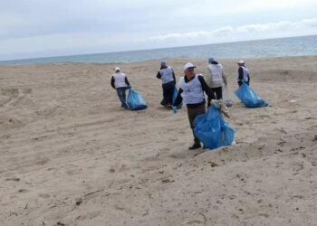 La Lega navale di Cirò Marina dice: No alla plastica per difendere il mare dall’inquinamento