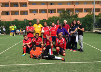 L’Ass. “Strada Facendo” conquista il 2° posto al Torneo Internazionale di Calcetto “La Testa nel Pallone”