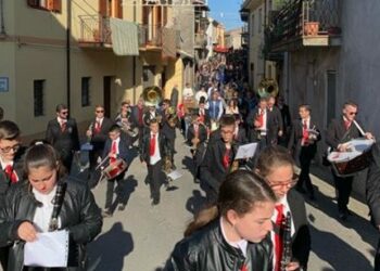 Migliaia di fedeli alla festa della Madonna del Carmine di Pallagorio