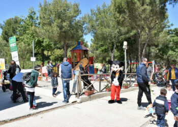 Migliaia di persone per la Festa del lavoro al Parco Pitagora di Crotone
