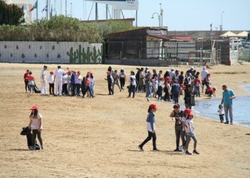 #PlasticFreeGc: una tonnellata di rifiuti plastici raccolti, in prima linea la Capitaneria di porto di Crotone