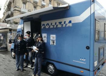 “Questo non è amore”: l’11 maggio anche a Cariati il camper della Polizia di Stato contro la violenza di genere