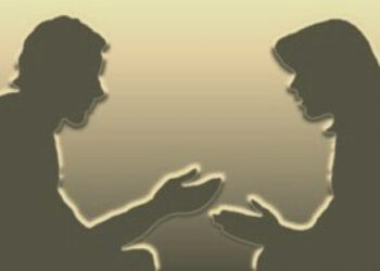 “Una stanza tutta per sé”, l’Associazione Soroptimist di Crotone consegna al Comando Provinciale Carabinieri un computer