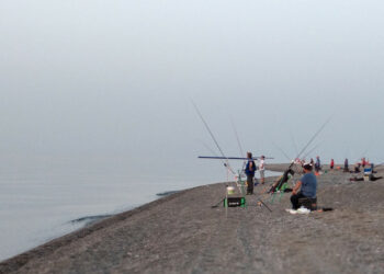Doppia Manche sulle spiagge di Cirò Marina del Campionato Provinciale Pesca Sportiva di Surf Casting