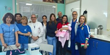 La piccola Siria, la neonata di Cirò Marina torna a casa