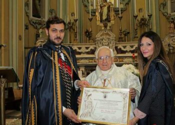 Mons. Giuseppe Covelli confratello ad honorem della Confraternita di Capocolonna