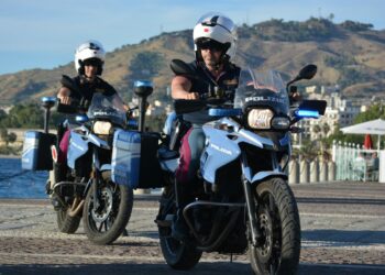 Rapina a mano armata al McDrive sulla S.S.106, arrestato dalla Polizia con le nuove moto Nibbio