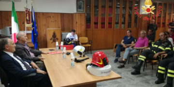 Visita del Direttore Regionale Vigili del Fuoco Calabria al Comando di Catanzaro