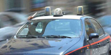 Cirò Marina: i Carabinieri gli intimano l’Alt e lui privo di patente tenta di investirli, arrestato 61enne