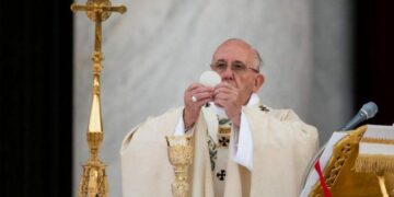 Domenica 23 giugno, Festa del Corpus Domini: perché e cosa festeggiamo