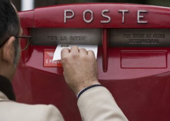 Addio alle storiche cassette postali di Poste Italiane