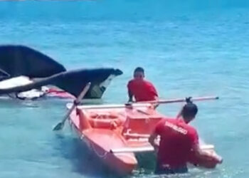 Cirò Marina: Velista in difficoltà nel mare di Punta Alice, salvato dai Bagnini della FIN