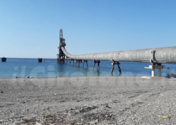 Inviaci un “selfie o una foto” con il Tubo della Montecatini di Cirò Marina prima che venga abbattuto, le pubblicheremo sul nostro giornale