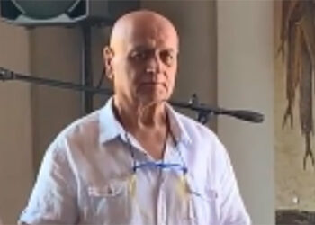 Dopo 43 anni di servizio, il Dirigente Scolastico Prof. Giuseppe Barberio lascia la scuola