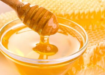 Il clima ha dimezzato il miele calabrese. Un vaso su due è straniero