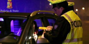 Cirò Marina: fermato dalla Polizia per guida in stato di ebbrezza alcolica, deferito crotonese