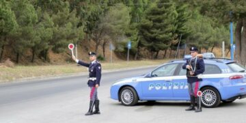 Crotone: Mancato utilizzo del Casco e Cinture di sicurezza, multe salate della Polizia e dei Vigili urbani