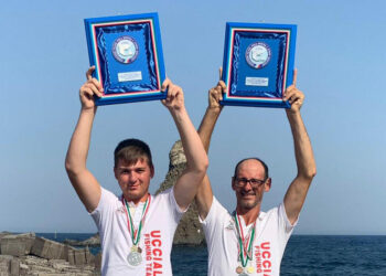 La Uccialì Fishing Team di Isola C.R., conquista la medaglia d’argento al Campionato Italiano di pesca sportiva di Aci Trezza (CT)