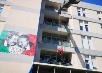 Eccellenti competenze, spirito di sacrificio e senso del dovere: Encomio a cinque Vigili del Fuoco del Comando di Crotone