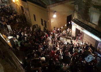 In sei mila sono giunti in Calabria a Cirò, all’evento dell’anno: “Incontri DiVini nel borgo antico”