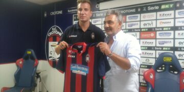 Serie BKT Crotone – Cosenza pareggio giusto con leggera supremazia dei locali sul finire dell’incontro